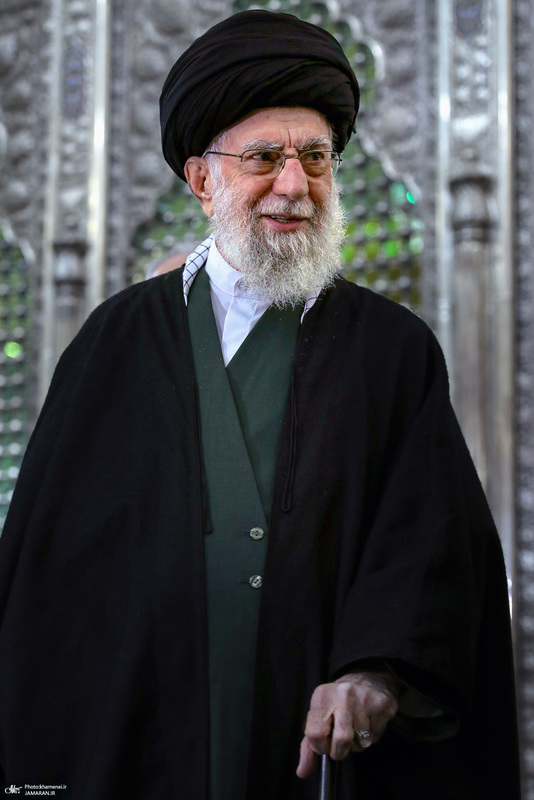 حضور رهبر معظم انقلاب در حرم مطهر امام خمینی (س)