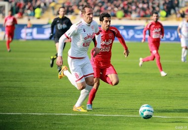 چه کسی جانشین امیری در ترکیب پرسپولیس شد؟