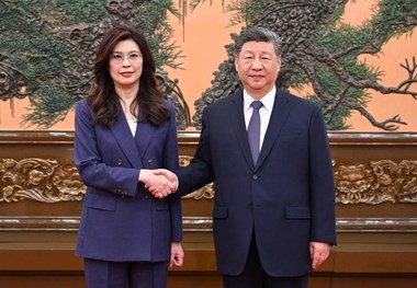 دیدار رهبر اپوزیسیون تایوان با رئیس جمهور چین در پکن