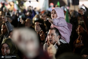 چهل و سومین شب اجتماع پرشور مردم در میدان تجریش