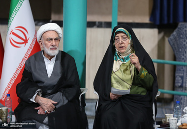 ابتکار: زنان غزه که در شهر مانده و مقاومت می‌کنند نماد شجاعت هستند / سیاست یک‌سویه رسانه ملی مردم را نسبت به همه مسائل مردد کرده است