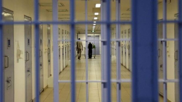 ۱۳ زندانی جرائم غیر عمد در همدان آزاد شدند