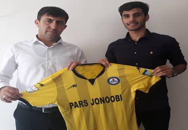 بازیکن پرسپولیس گناوه به پارس جنوبی پیوست +عکس
