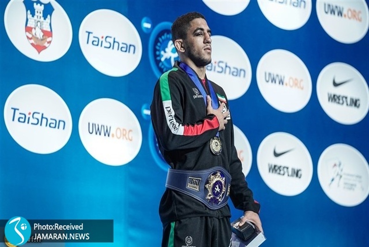 ویدیوl اهدای مدال طلای رحمان عموزاد در مسابقات جهانی 2022