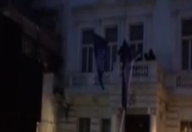  تصاویری  از تعرض به سفارت ایران در لندن