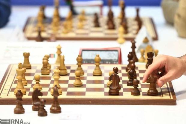 پارمیدا قزاقی فاتح شطرنج بانوان همدان شد