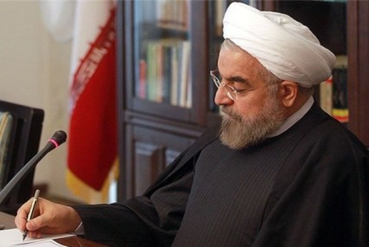 روحانی به سید محمد خاتمی و سید حسن خمینی تسلیت گفت