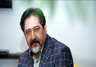 حسام‌الدین سراج در روز مولانا برای دانشجویان می‌خواند

