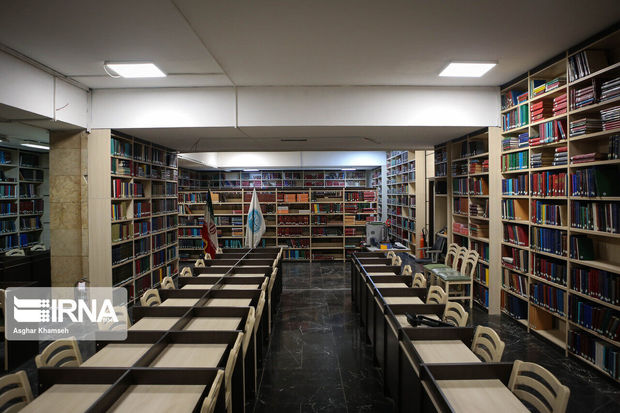 ۳۵۰۰ جلد کتاب به کتابخانه‌های عمومی تایباد اهدا شد
