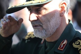 آسوشیتدپرس: قاسم سلیمانی حتی در خط مقدم جلیقه ضدگلوله نمی پوشد