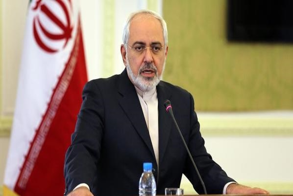 ظریف: عربستان در اندیشه به حاشیه راندن ایران است