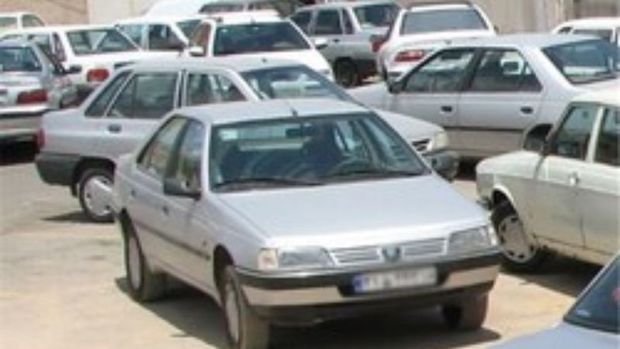 585 دستگاه خودروی غیرمجاز به پارکینگ های مهران منتقل شدند