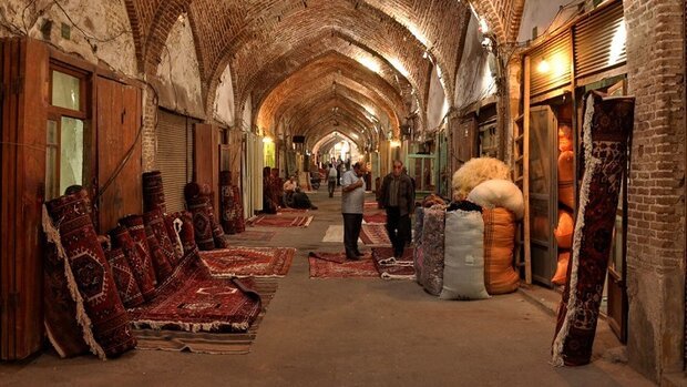 بازار  قدیمی و مجتمع های تجاری تبریز تعطیل شدند