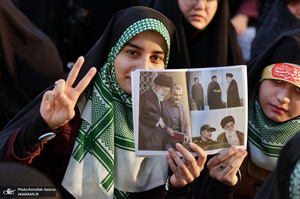گرامیداشت سالروز ورود بنیانگذار جمهوری اسلامی ایران به میهن در حرم امام خمینی(س)