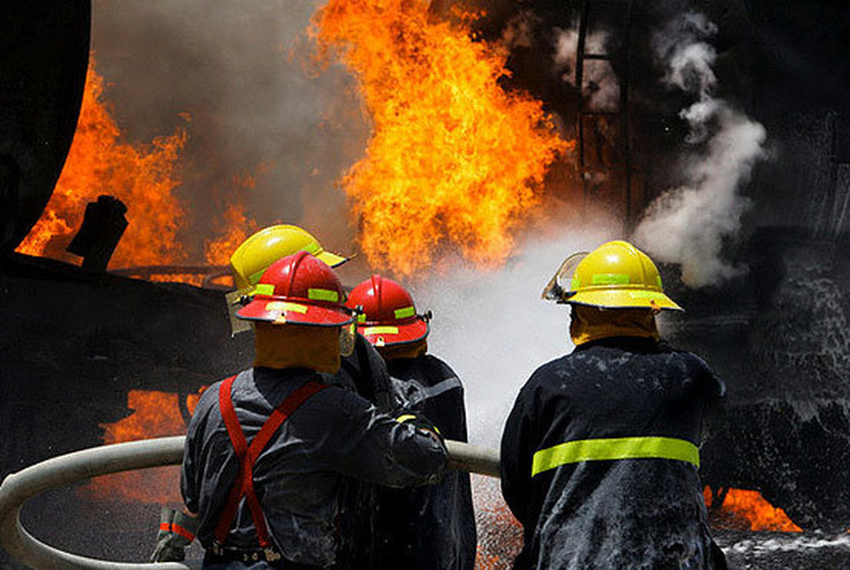 آتش سوزی در بازار مرکزی تهران