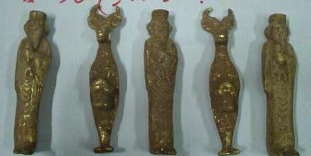 کشف پنج مجسمه تاریخی در یزد