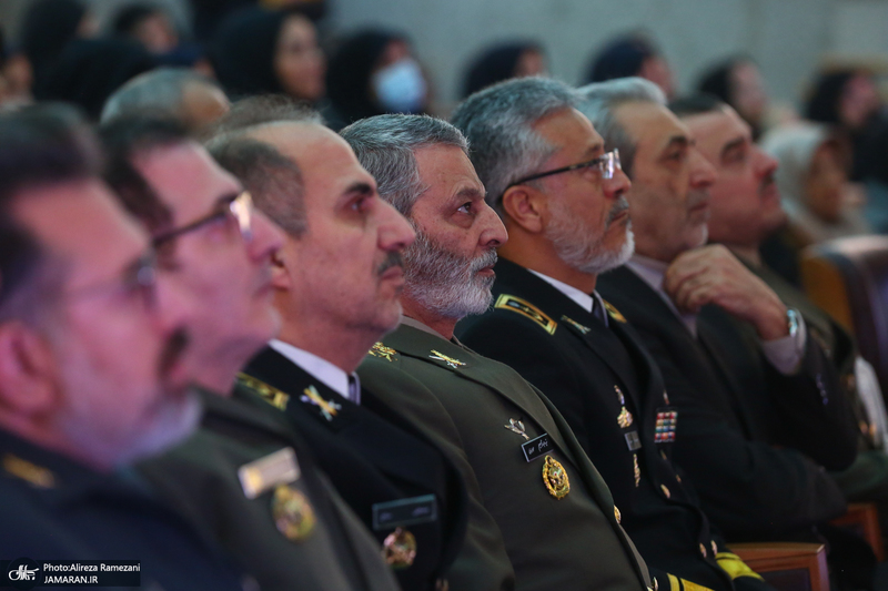 مراسم تجلیل از پرستاران و دانشجویان نمونه دانشکده پرستاری دانشگاه علوم پزشکی ارتش