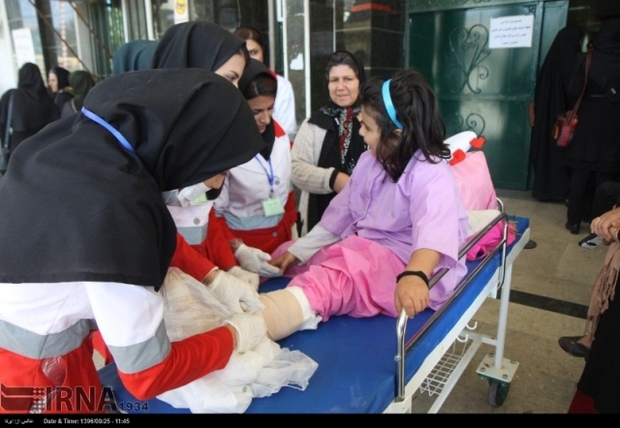 پذیرش 10هزار و 203 مصدوم زلزله در مراکز درمانی 1623 نفر ترخیص شدند