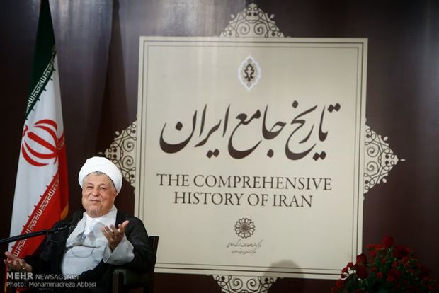 تألیف تاریخ جامع ایران در یک مجموعه کامل‌، یک ابتکار فرهنگی و تاریخی است
