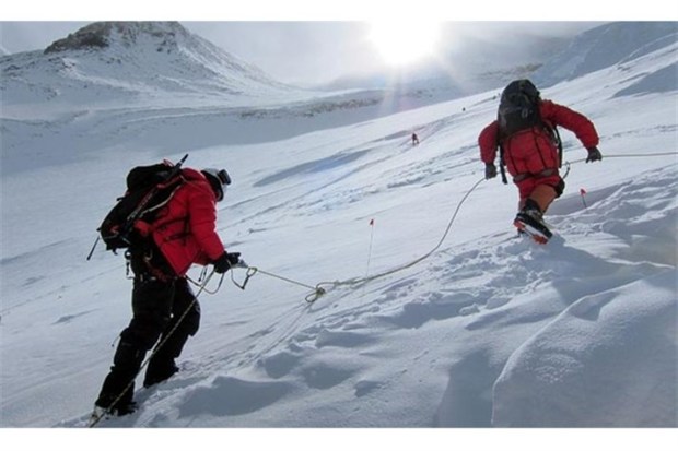 2 کوهنورد گمشده در قله کمال سهند پیدا شدند