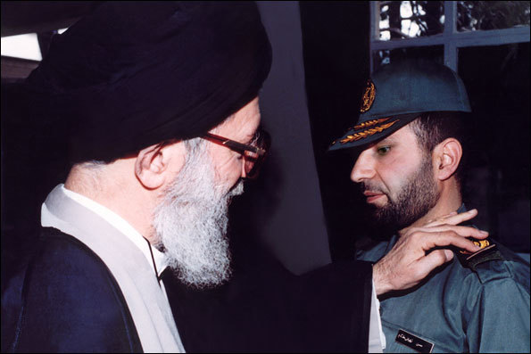 نصرالله گفتند: اگر زن لبنانی راحت قدم می زند از خون این شهید است