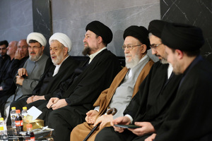 حضور سید حسن خمینی در منزل آیت الله امام جمارانی