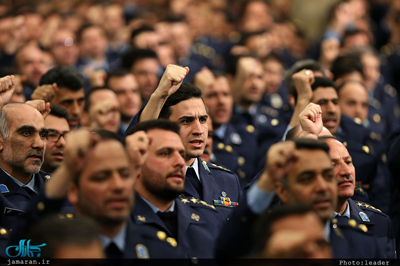 دیدار فرماندهان نیروی هوایی و پدافند هوایی ارتش با رهبر معظم انقلاب