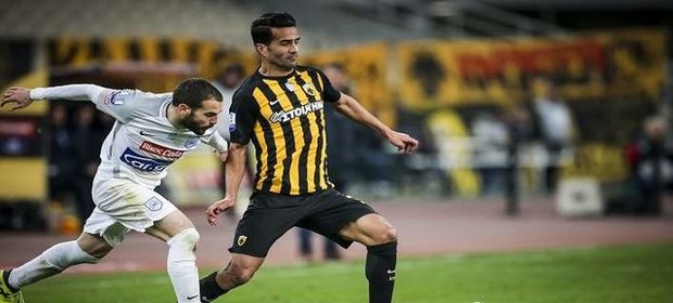 پیروزی آاِک آتن در حضور مسعود شجاعی
