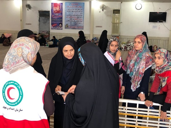 خدمات رسانی پزشکی به زنان باردار و دارای مشکلات خاص در مناطق سیل زده خوزستان