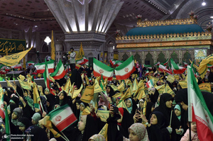 اجتماع باشکوه نوجوانان آرمانی لشکر قدس در حرم مطهر امام خمینی (س)-2