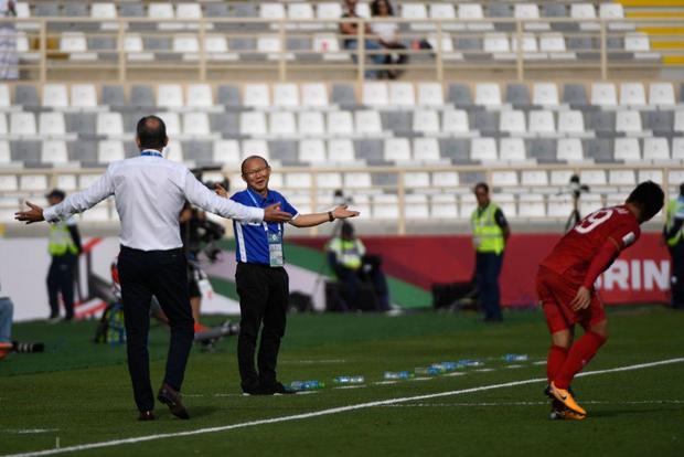 ماجرای درگیری کی روش و سرمربی ویتنام چه بود؟