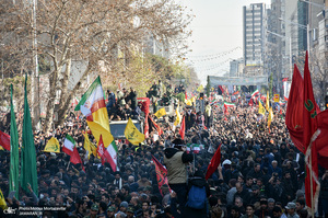  حضور میلیون ها تهرانی در تشییع پیکر مطهر سردار قاسم سلیمانی - 9 