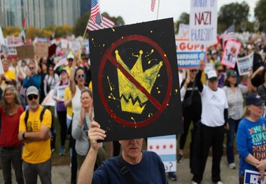 خیال ریشه‌دار «پادشاه ترامپ»؛ تحقیر آمریکا