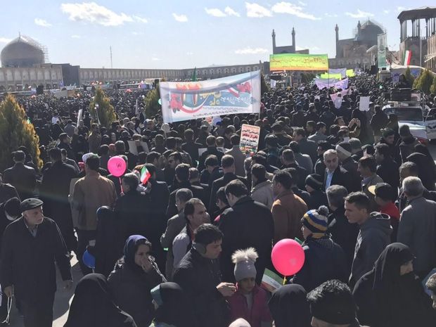 پیام مردم در راهپیمایی 22 بهمن به معنای زنده بودن انقلاب اسلامی است