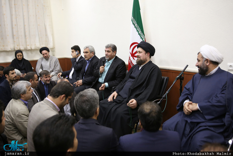 دیدار دبیر کل و اعضای حزب مردم سالاری با سید حسن خمینی 