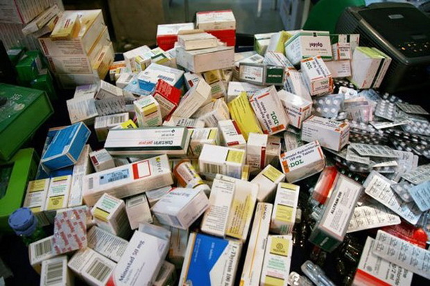 بیش از 15 هزار عدد داروی غیرمجاز در ارومیه کشف شد