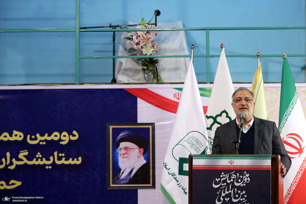 زاکانی: وقتی با آمریکا دعوا داریم، وقت دعوای با خودمان‌ نیست/ کاری کنیم که با معرفت افزایی، مردم‌ ایران الگوی مردم‌ جهان‌ شوند