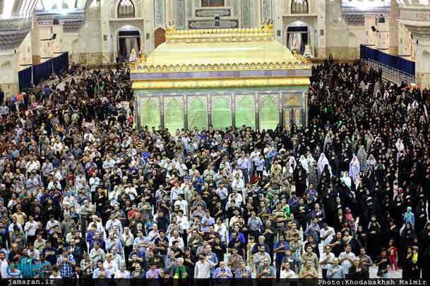 "یا غیاث المستغیثین" هزاران روزه دار در حرم مطهر بنیانگذار جمهوری اسلامی