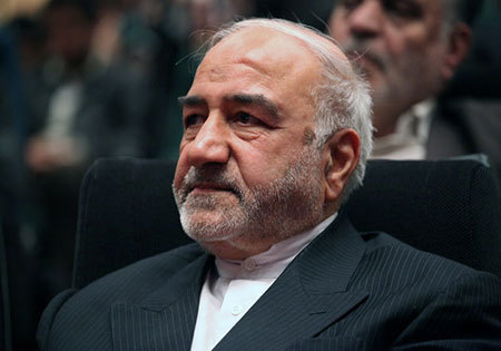 نخستین فرمانده سپاه: احمدی نژاد کلاه بزرگی بود که سر مملکت رفت