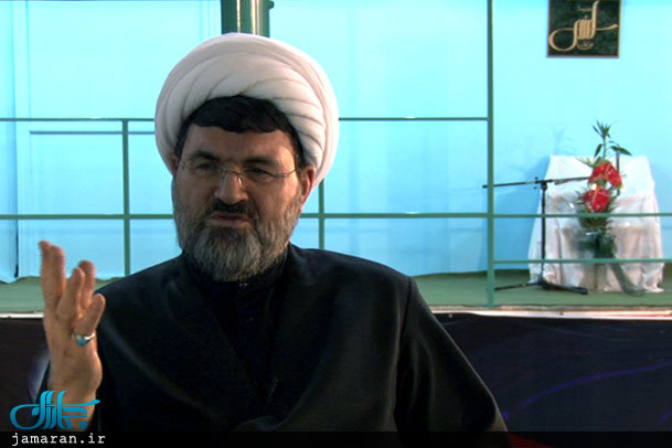 بسیج هیچ گاه نباید به حزب و گروه خاصی وابسته باشد/ مهمترین توصیه های امام برای حفظ بسیج