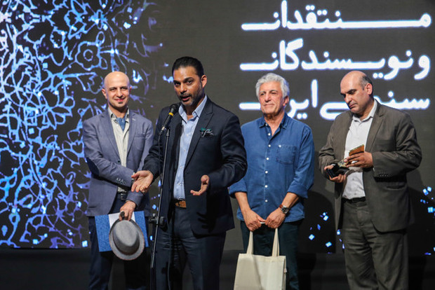 «ابد و یک روز» بهترین فیلم منتقدان
