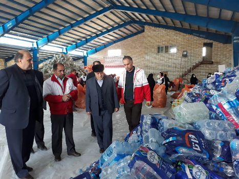 فرماندار اردبیل: تلاش جمعیت هلال احمر اردبیل برای جمع آوری کمک به زلزله زدگان قابل تقدیر است