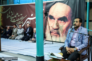 محفل انس با قرآن دانشگاهی در حسینیه جماران