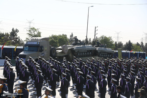 رژه روز ارتش در جوار حرم مطهر امام خمینی (س)