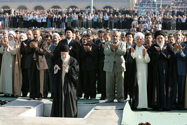 اقامه نماز عید فطر به امامت رهبر انقلاب / درب های مصلا ازساعت 4 و نیم صبح گشوده می شود
