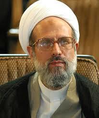 احمدی نژاد هر وقت با نظر رهبری مخالف بود، نامه ایشان را گم می کرد