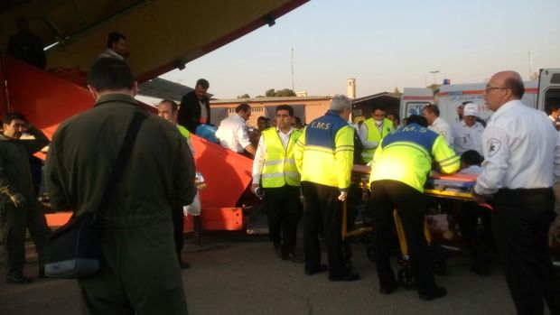 100 مصدوم حادثه زلزله غرب کشور به مراکز درمانی تهران و کرج منتقل شدند