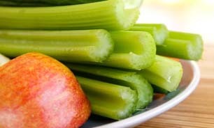 خوارکی هایی که دندانتان را سفید می کند