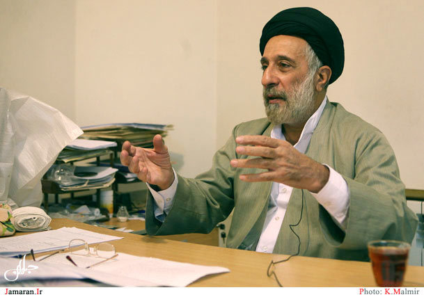 هادی خامنه ای : اسلام بر دموکراسی تاکید دارد