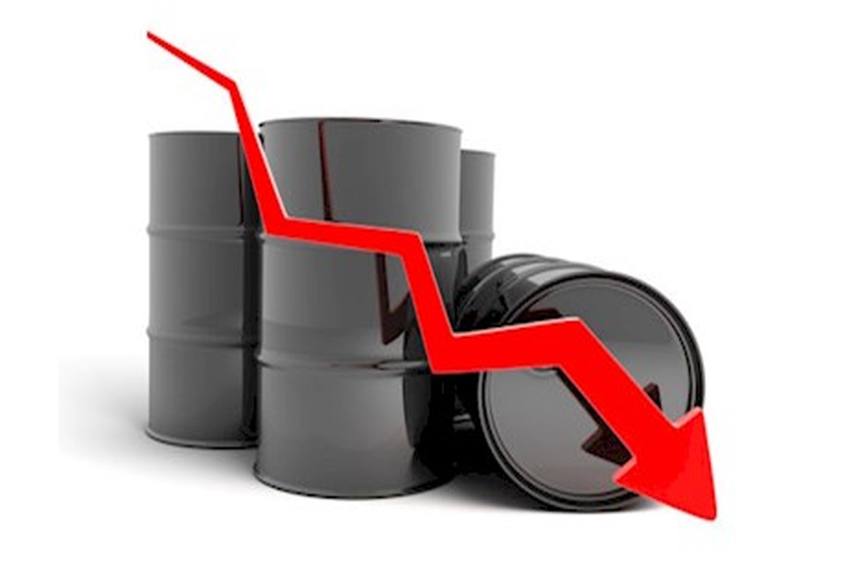 کاهش قیمت نفت به همراه افزایش تولید روسیه و اوپک